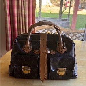 Louis Vuitton Beige and Brown Handbag. Authentic LV